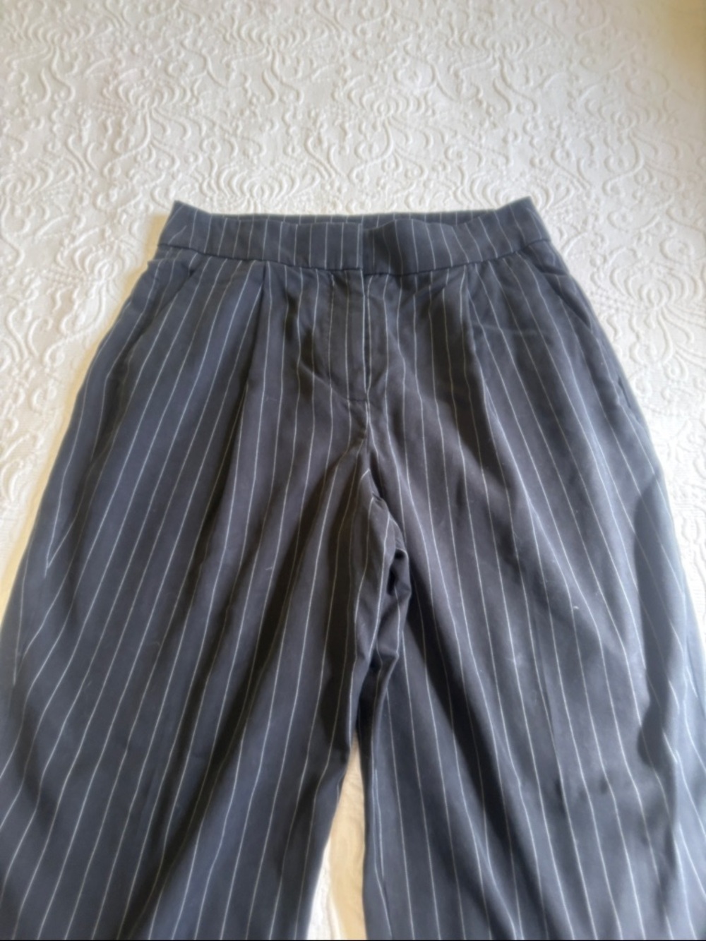 Express Black Pinstripe Wide Leg Pants - Size 2R